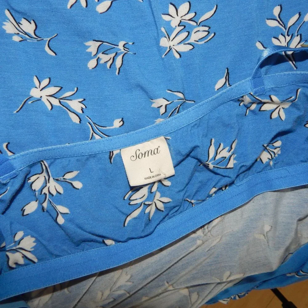Soma Size L Blue White Floral Tank Top Built in Bra Adjustable Shirt Sleepwear - Picture 7 of 10